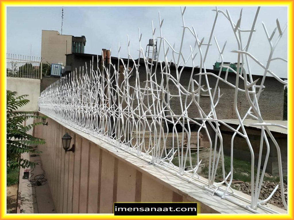 تأثیر کیفیت و ارتفاع حفاظ شاخ گوزنی بر امنیت و زیبایی