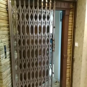 حفاظ آکاردئونی تمام گل دوبل چهار جداره تسمه ۲.۵ پرچ مخفی – ۲۰ حفاظ آکاردئونی تمام گل دوبل چهار جداره