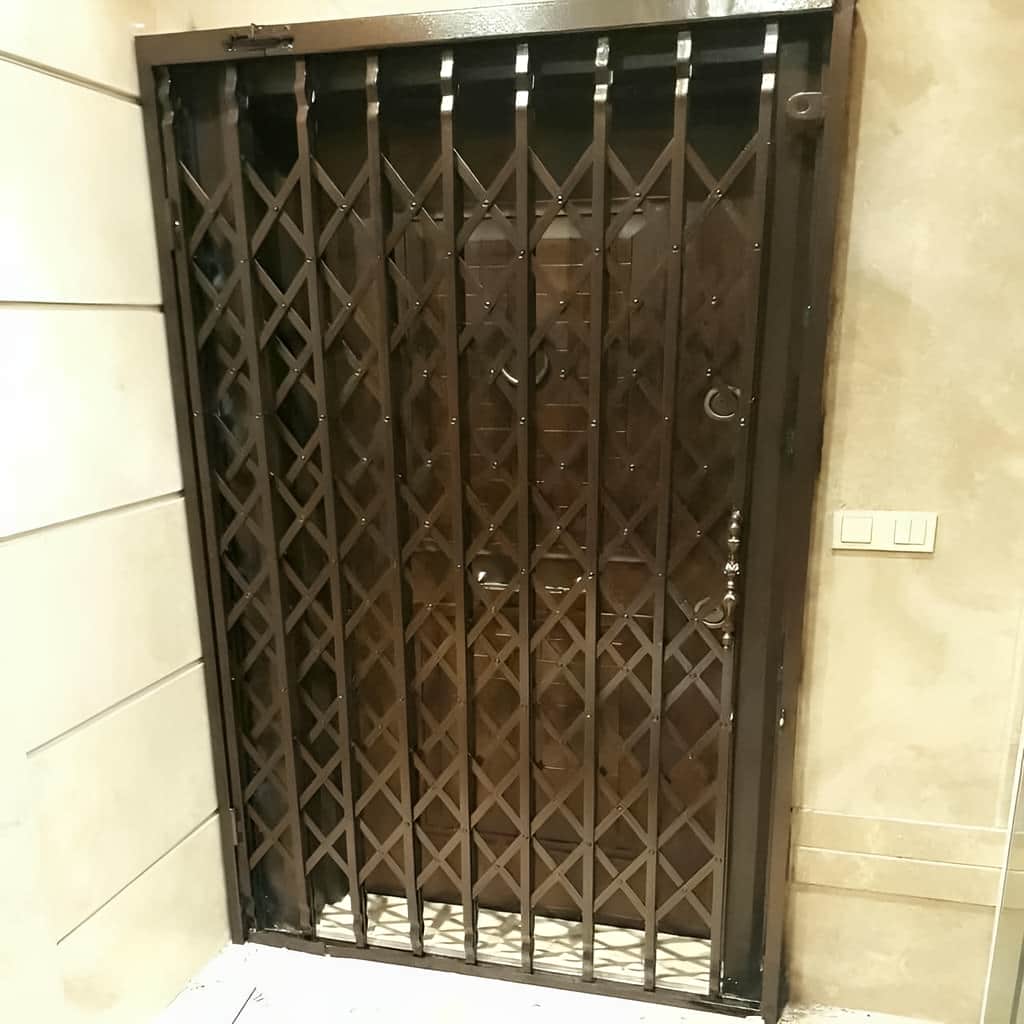 حفاظ آکاردئونی تمام گل دوبل سه جداره تسمه ۲.۵ – ۱۲ – Copy (2) حفاظ آکاردئونی تمام گل دوبل سه جداره