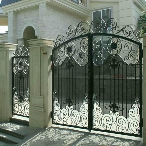 villa-door-wrought-iron-iy خرید درب پارکینگ فرفورژه لوکس
