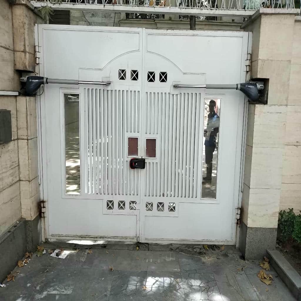 قیمت جک درب پارکینگ مسکونی در قشم