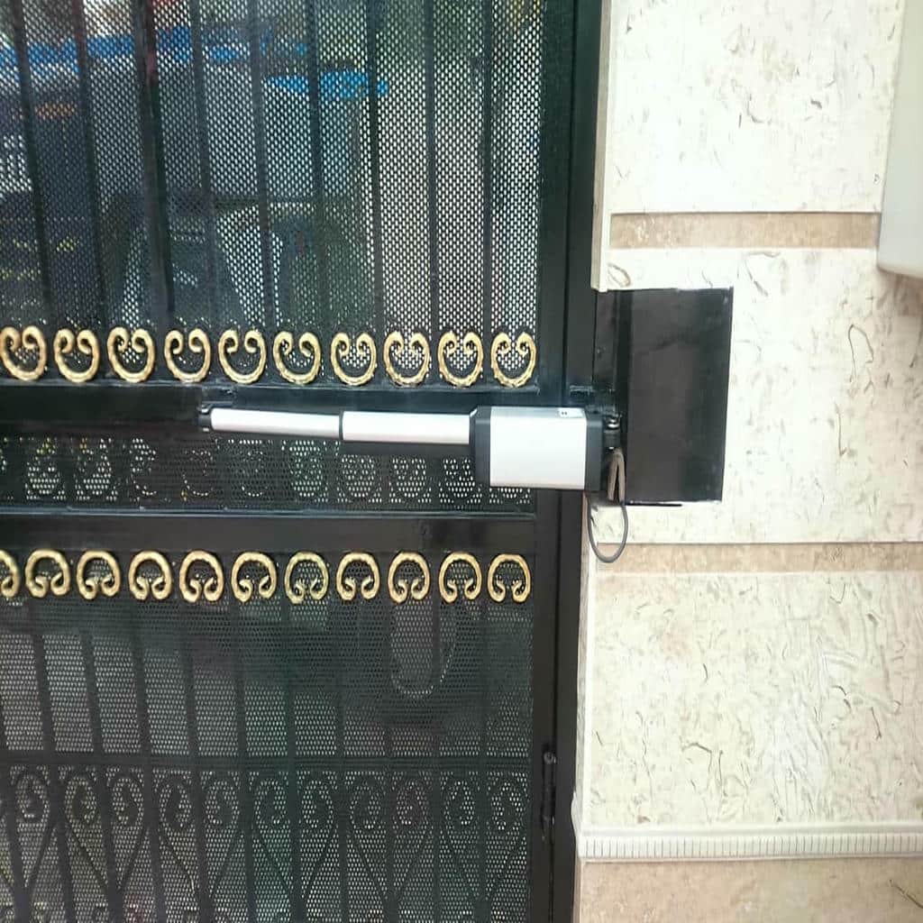 نصب جک درب پارکینگ تنظیمات تخصصی در رفسنجان