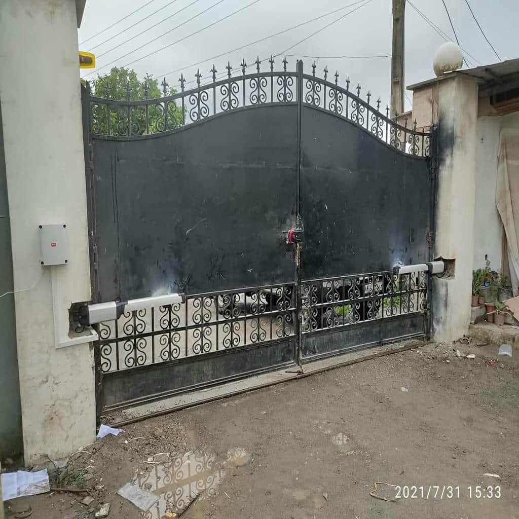 جک درب پارکینگ در استان خوزستان
