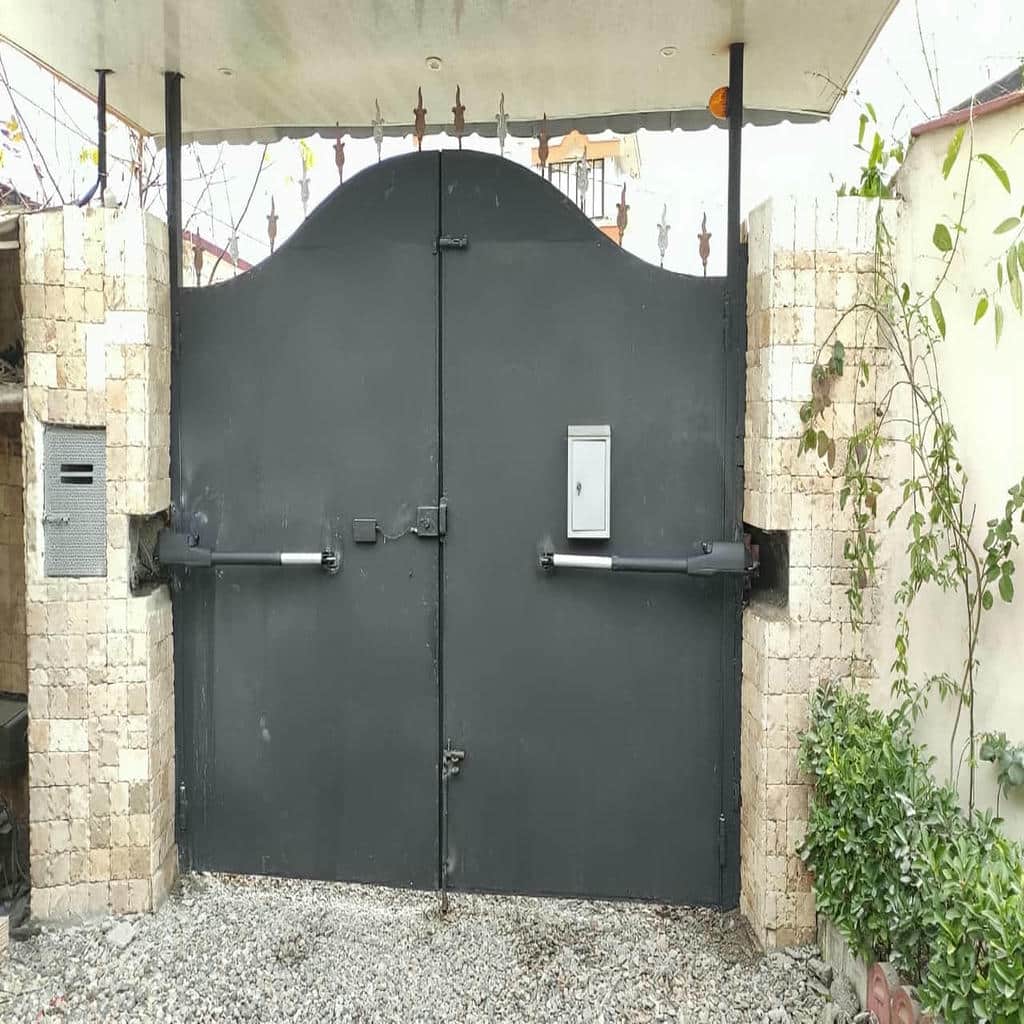 جک درب پارکینگ در فیروزکوه