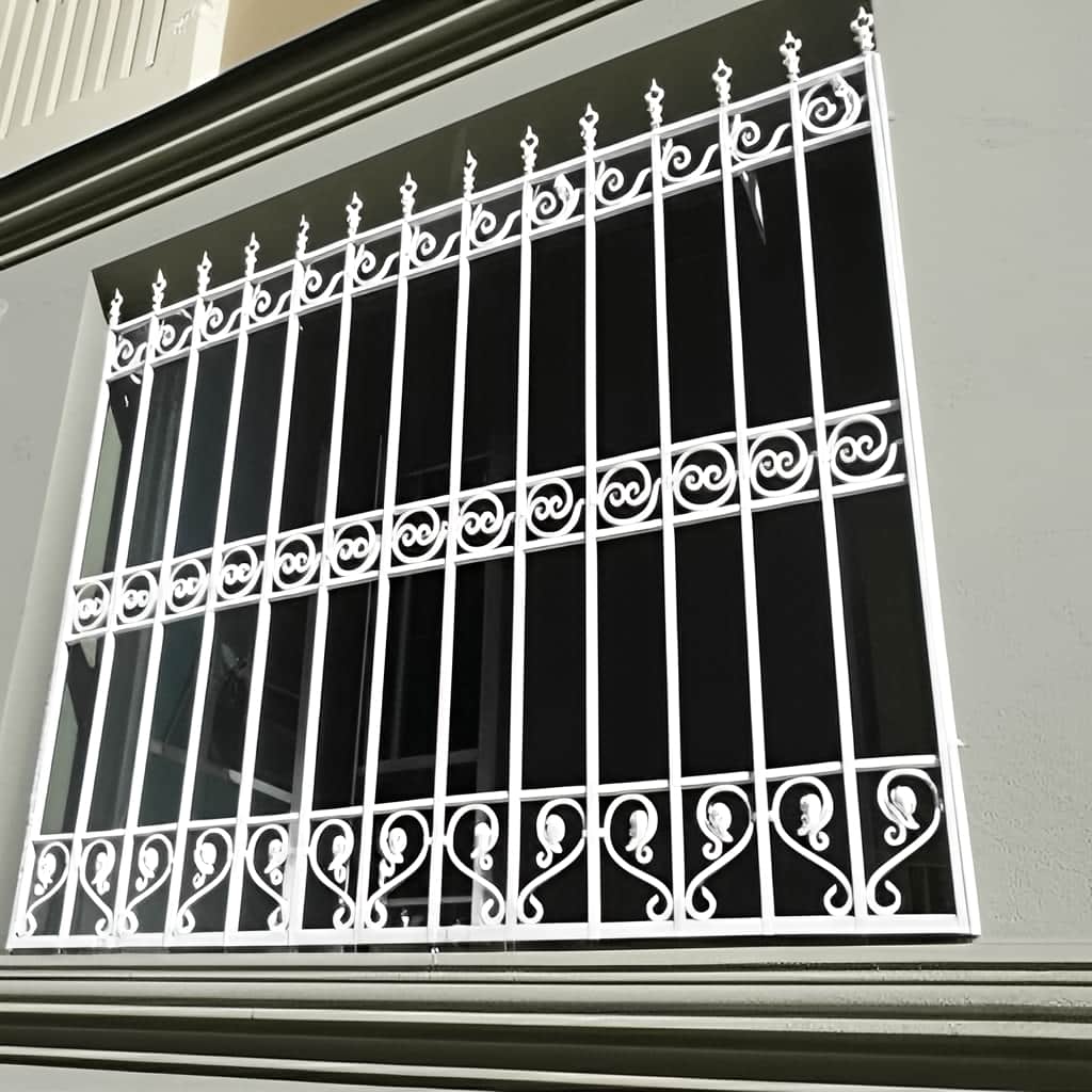 خرید حفاظ پنجره مدرن مربعی در طالقان