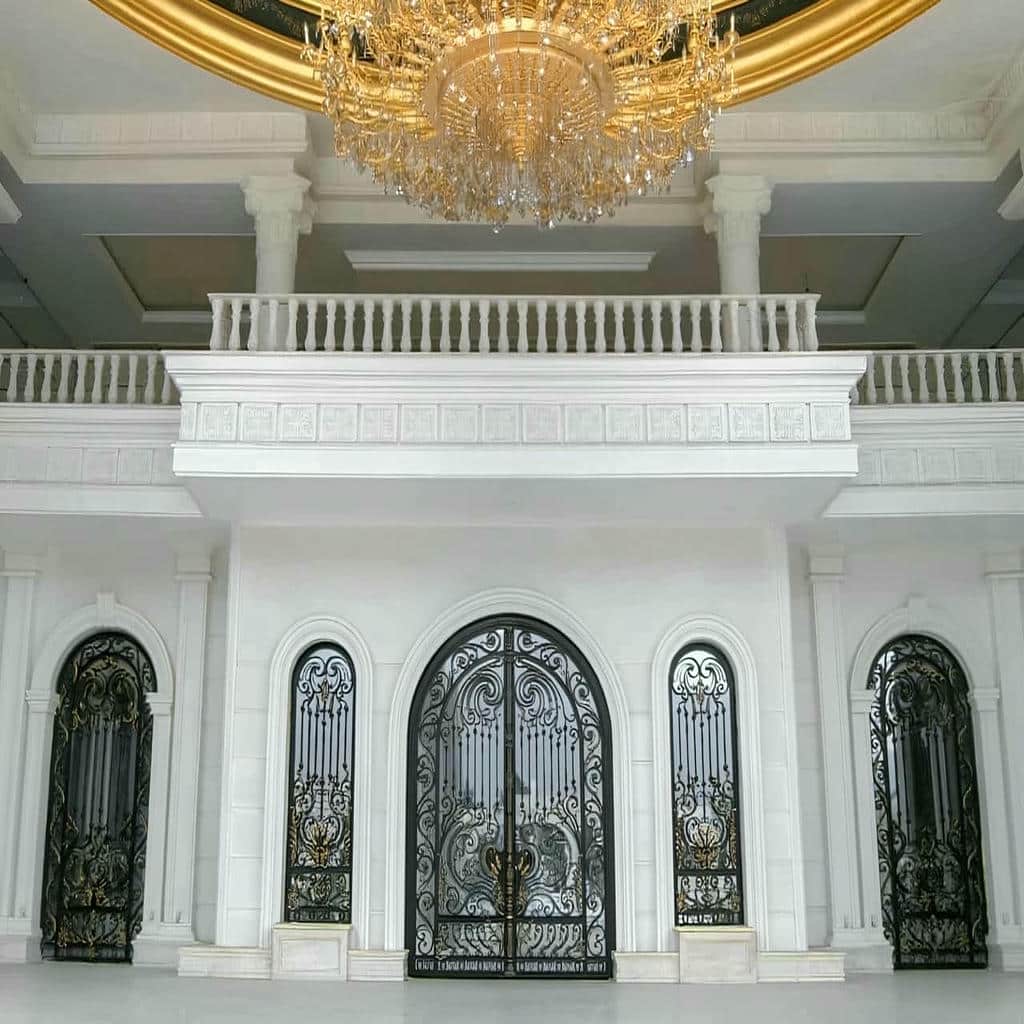 خرید درب حیاط فرفورژه کلاسیک در بندر لنگه