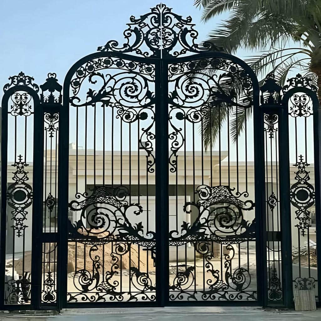 قیمت درب حیاط سفارشی سازی ابعاد در هشتگرد