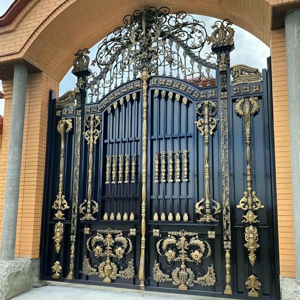 کارخانه درب حیاط رنگ کوره ای در سبزوار