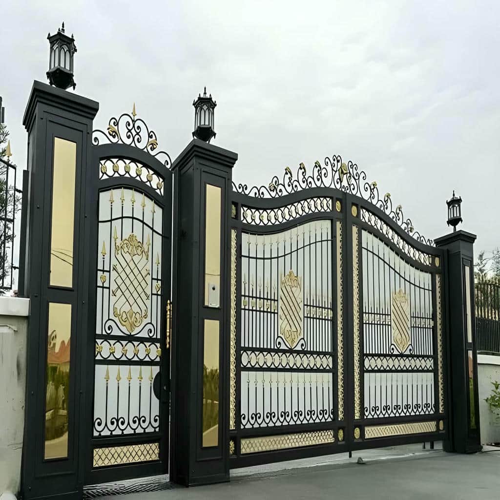 قیمت درب حیاط سفارشی سازی ابعاد در سنندج
