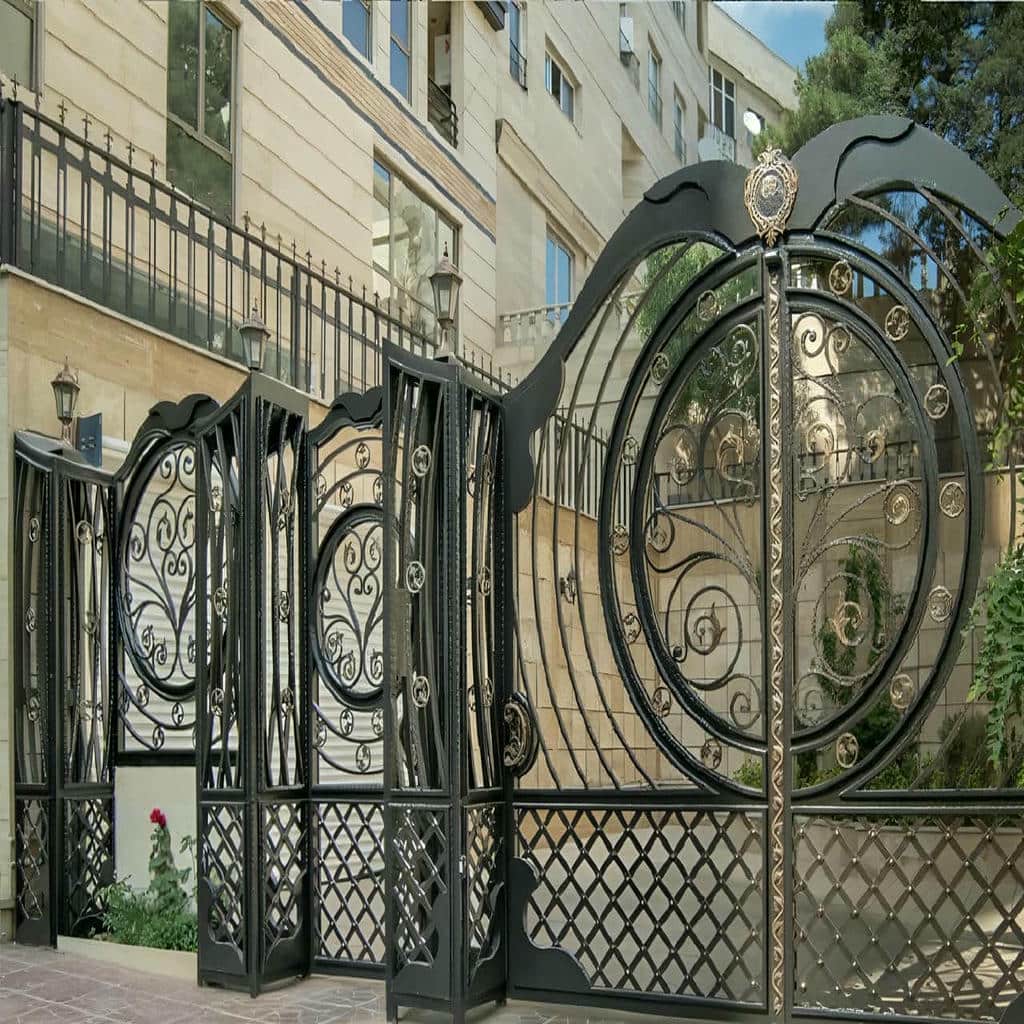 درب حیاط در شهریار