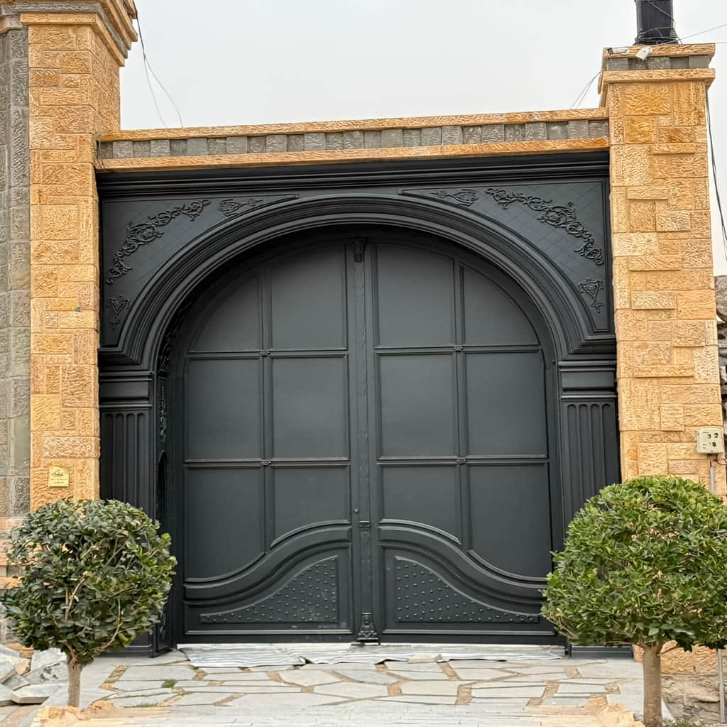 کارخانه درب حیاط رنگ کوره ای در اراک