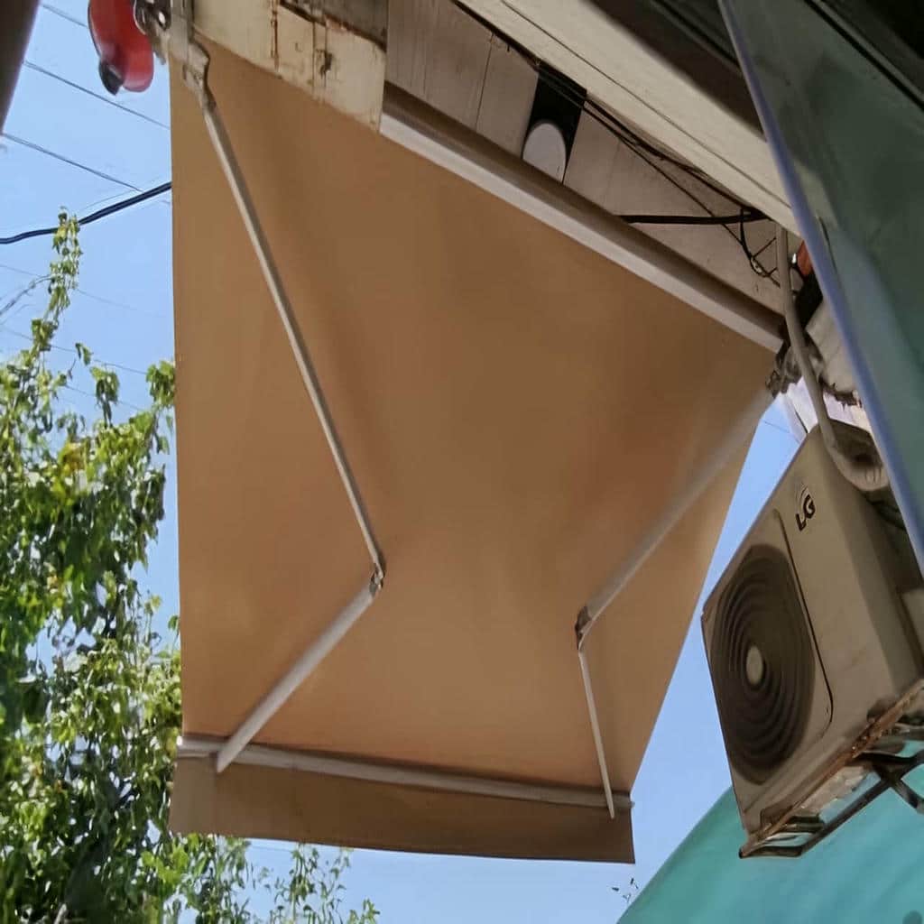 سایبان برقی در کاشان