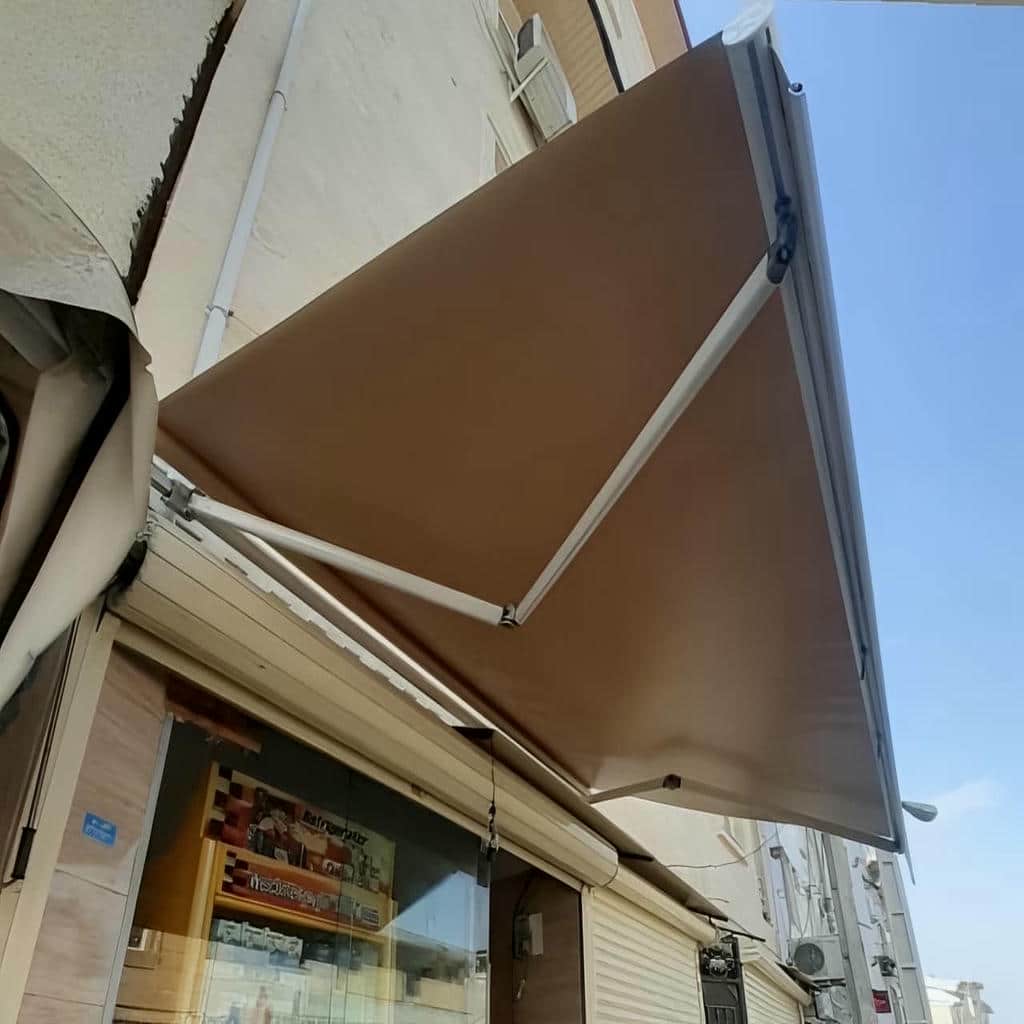خرید سایبان برقی بازویی در بندر لنگه