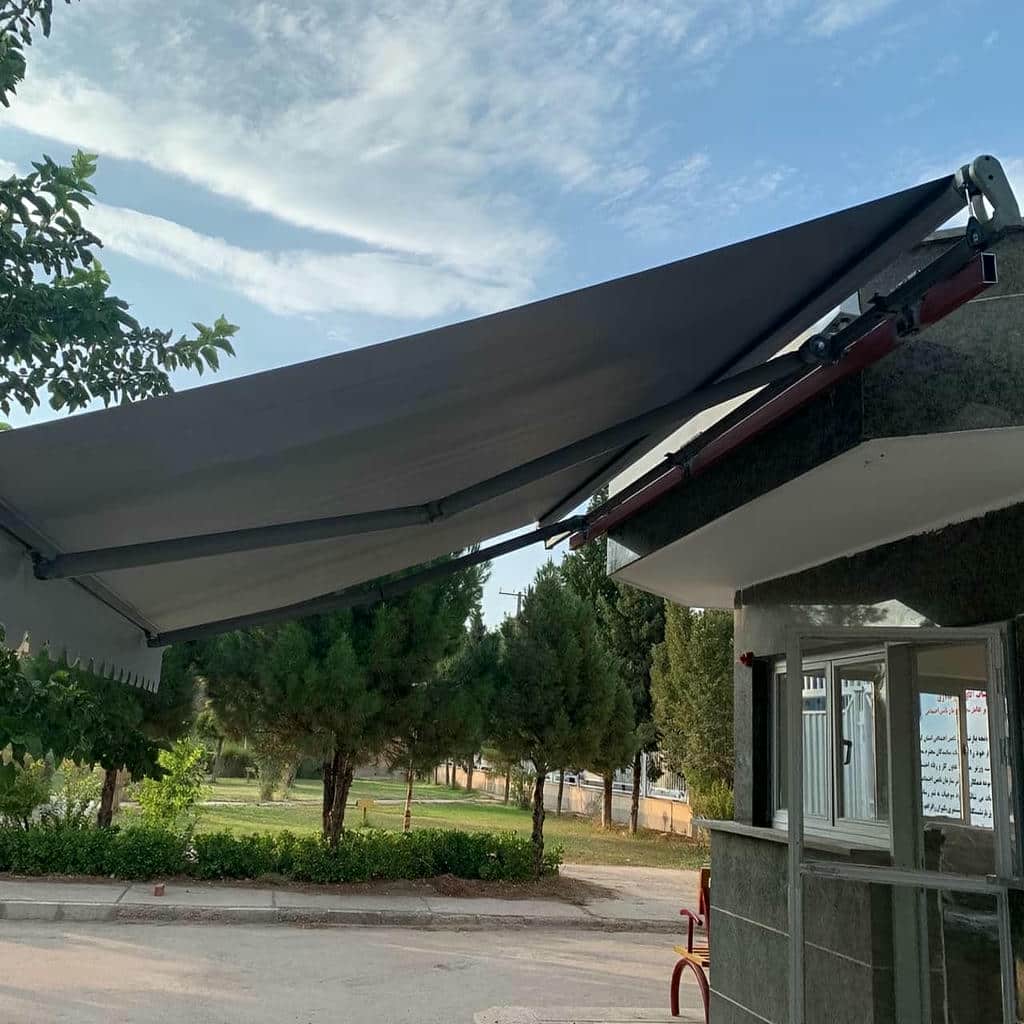 نصب سایبان برقی تراز دقیق در محمدشهر