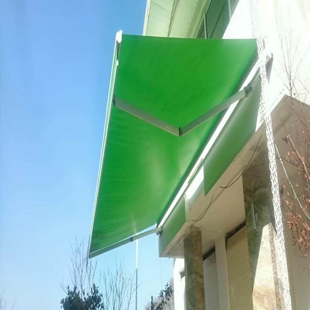 سایبان برقی در بندر بوشهر