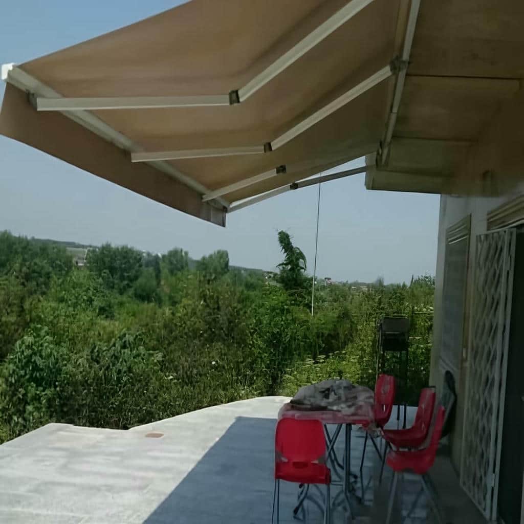 نصب سایبان برقی سازه فلزی در ایلام