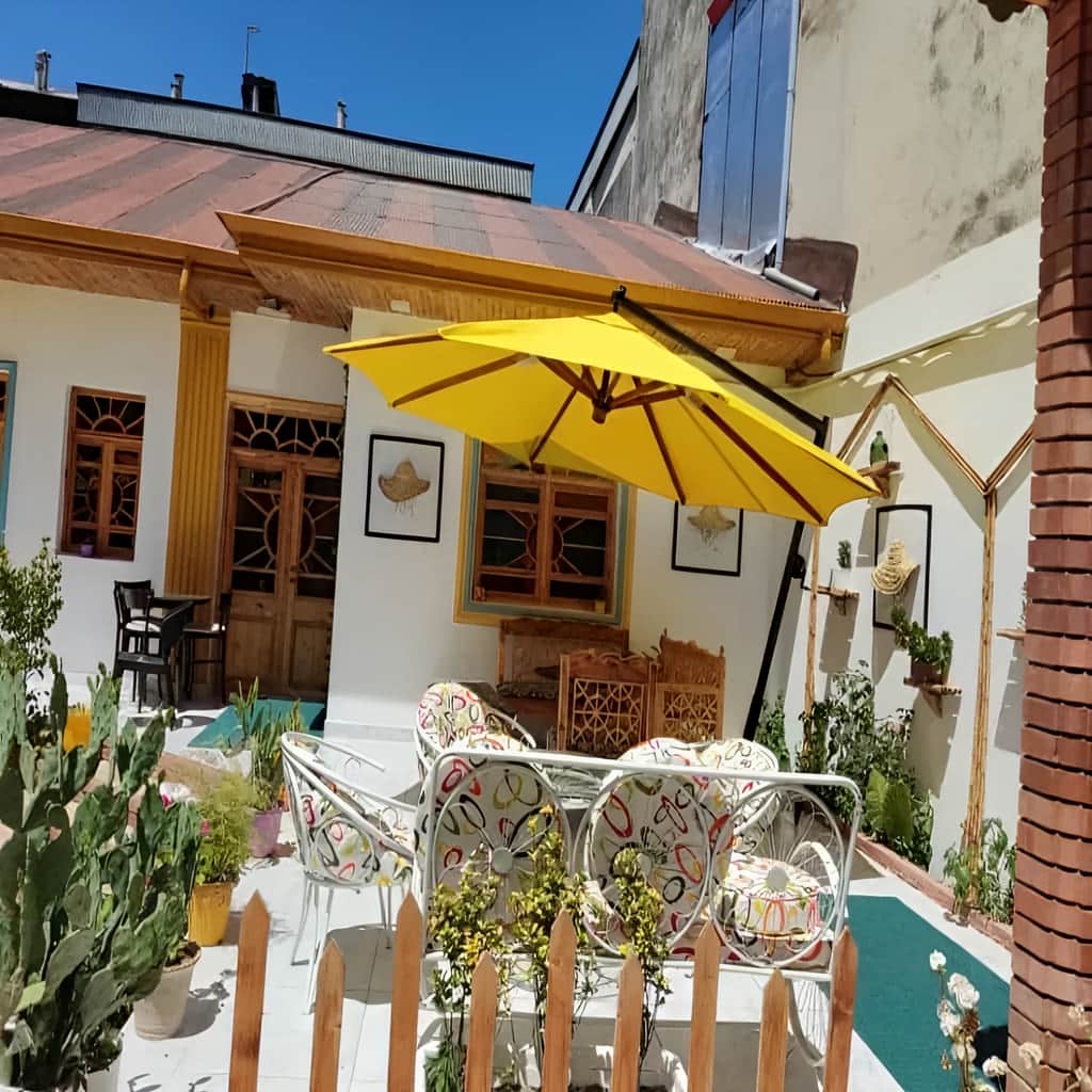 نصب سایبان برقی سازه مقاوم در کردان