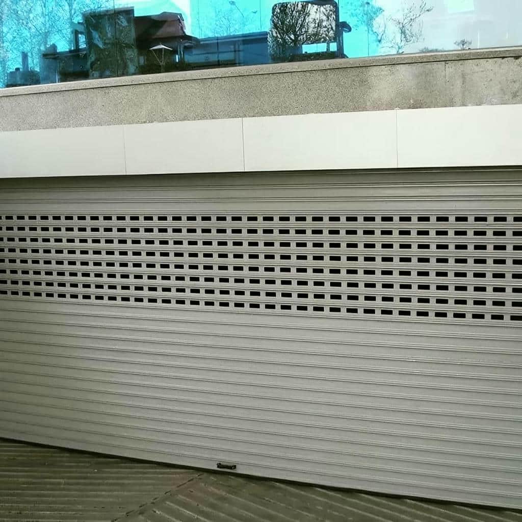 کرکره برقی در فیروزکوه