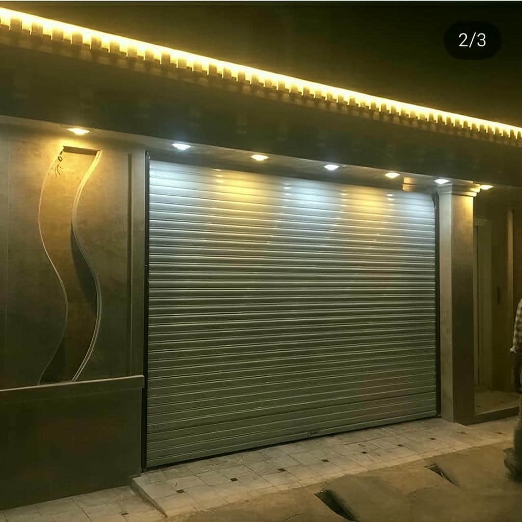 نصب کرکره برقی رنگی در رفسنجان
