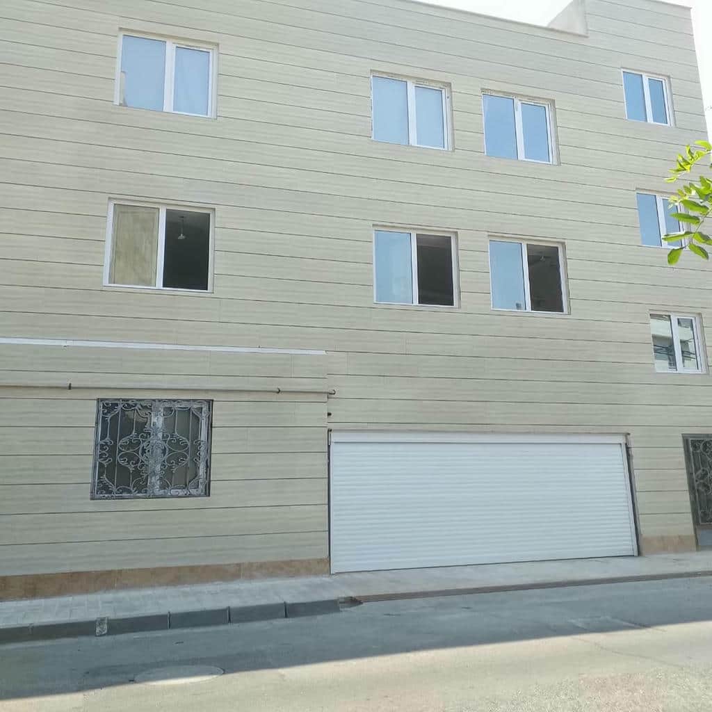 کرکره برقی در بندر دیلم