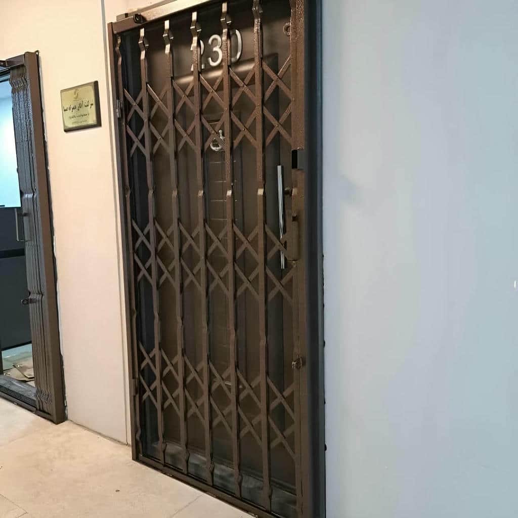 خرید درب آکاردئونی فلزی ضدبرش در طالقان