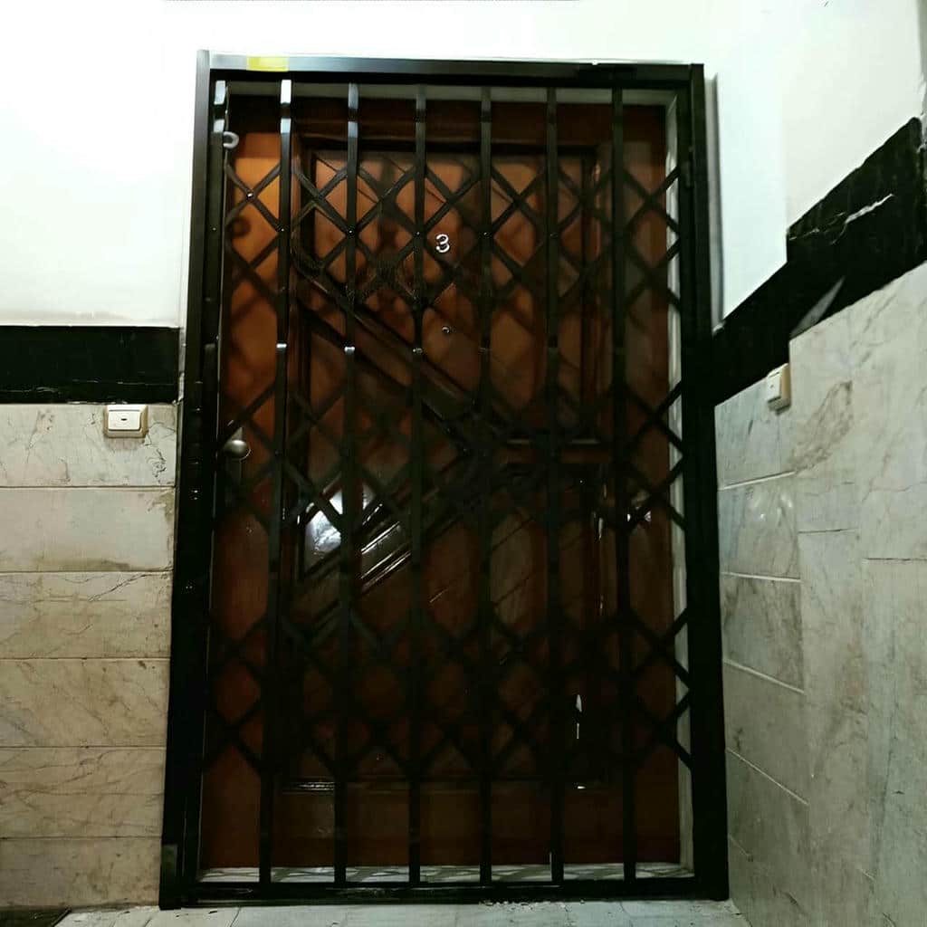 قیمت درب آکاردئونی فلزی تسمه تقویت‌شده در استان مازندران