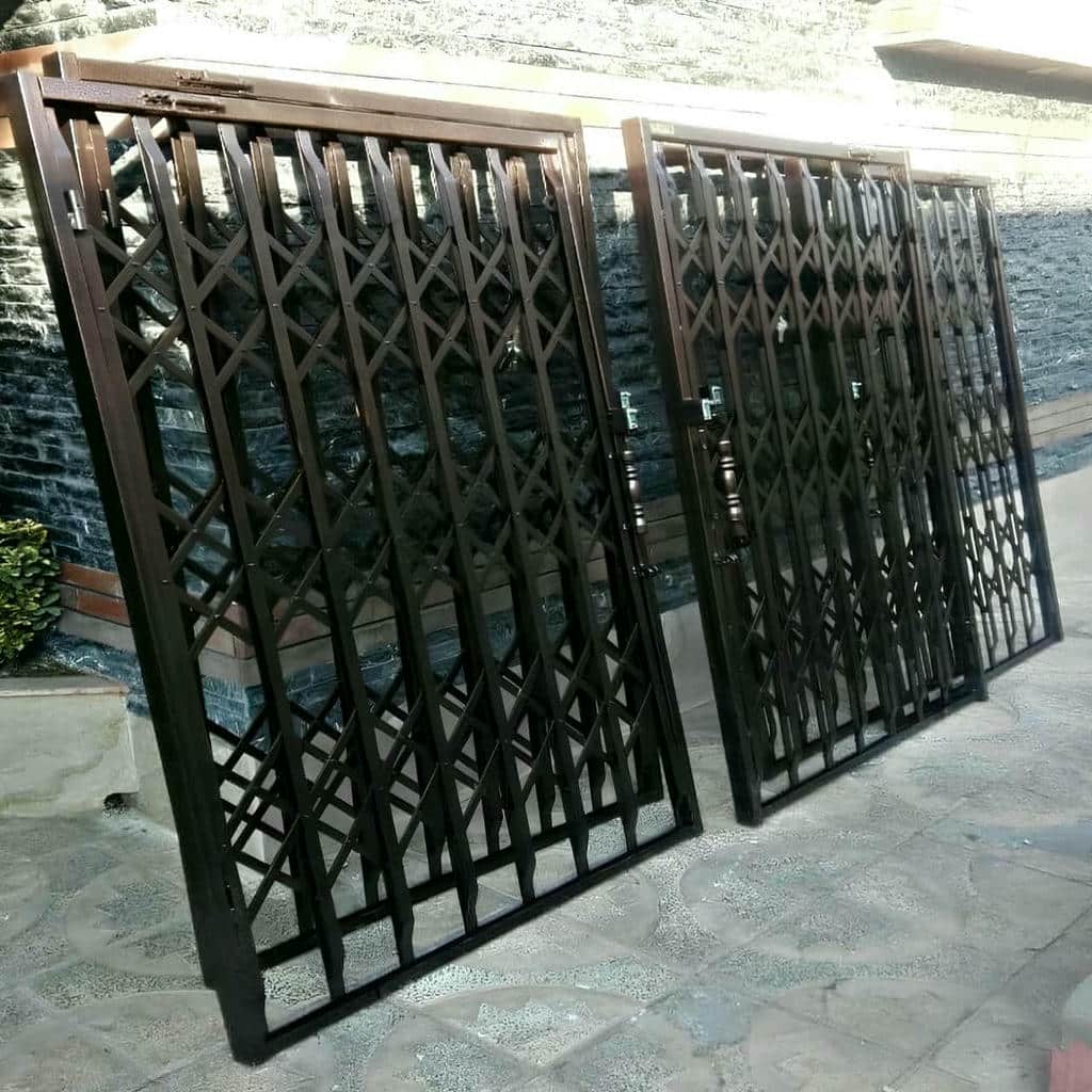 کارخانه درب آکاردئونی فلزی رنگ مقاوم در نوشهر