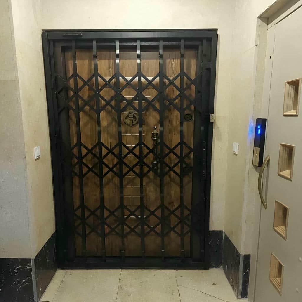 خرید درب آکاردئونی فلزی ضدبرش در کرمانشاه