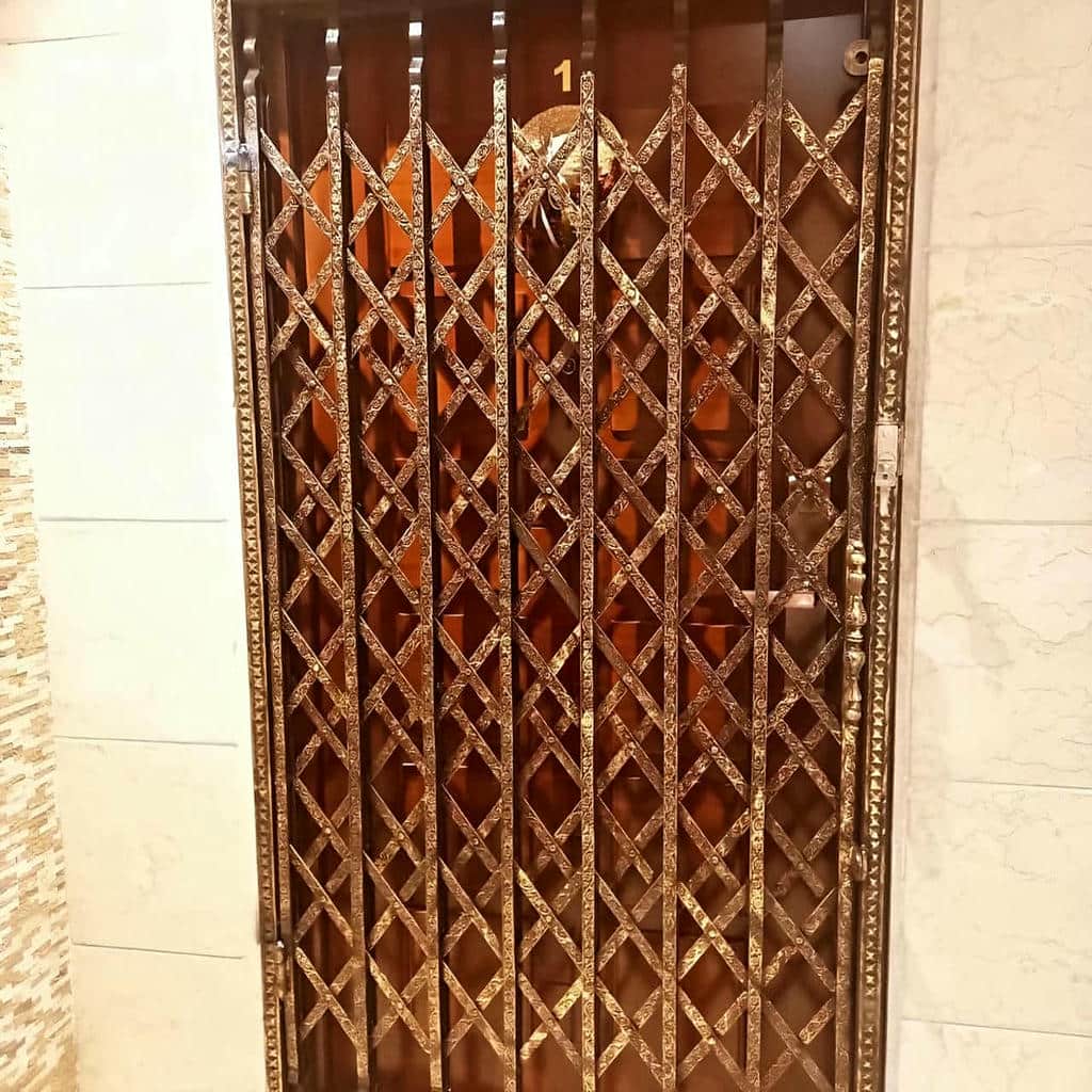 قیمت درب آکاردئونی فلزی سه گل در کرمان