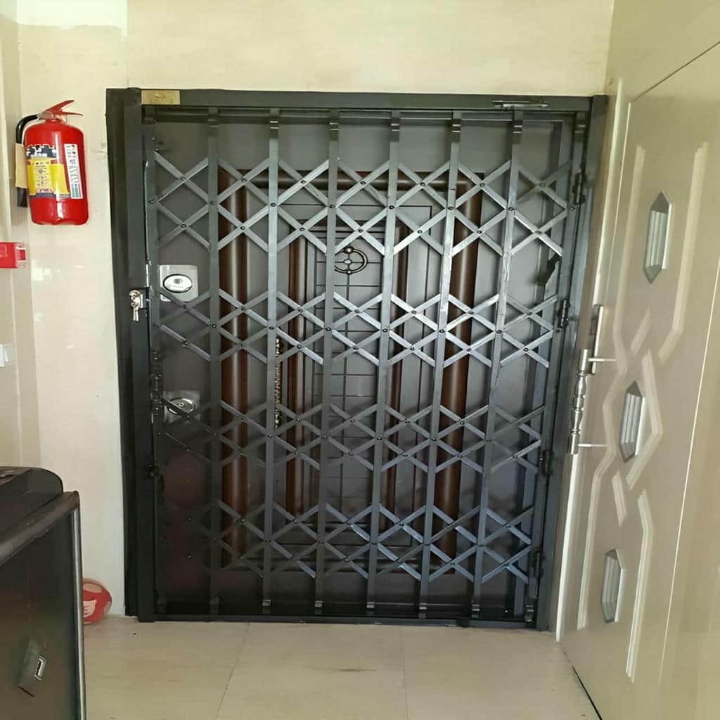 درب آکاردئونی فلزی در استان گیلان