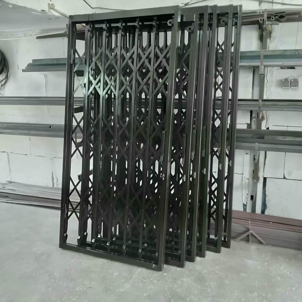 قیمت درب آکاردئونی فلزی سه گل در مشهد