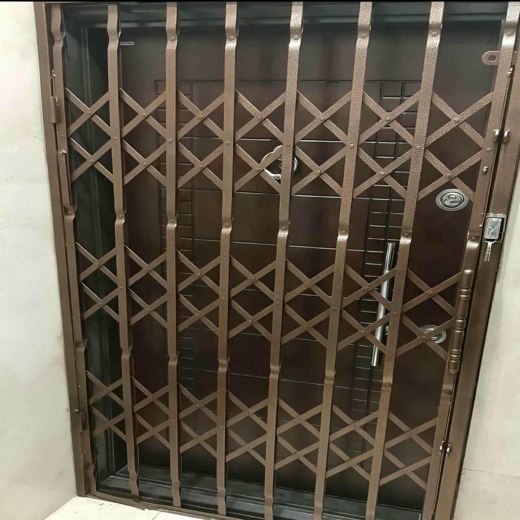 قیمت درب آکاردئونی فلزی تسمه تقویت شده در اندیشه