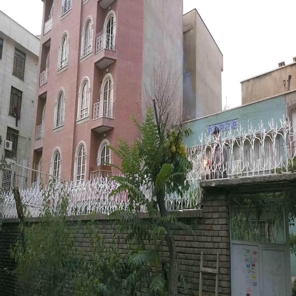 قیمت حفاظ شاخ گوزنی دیوار ساختمان رنگ دریایی در بندرعباس