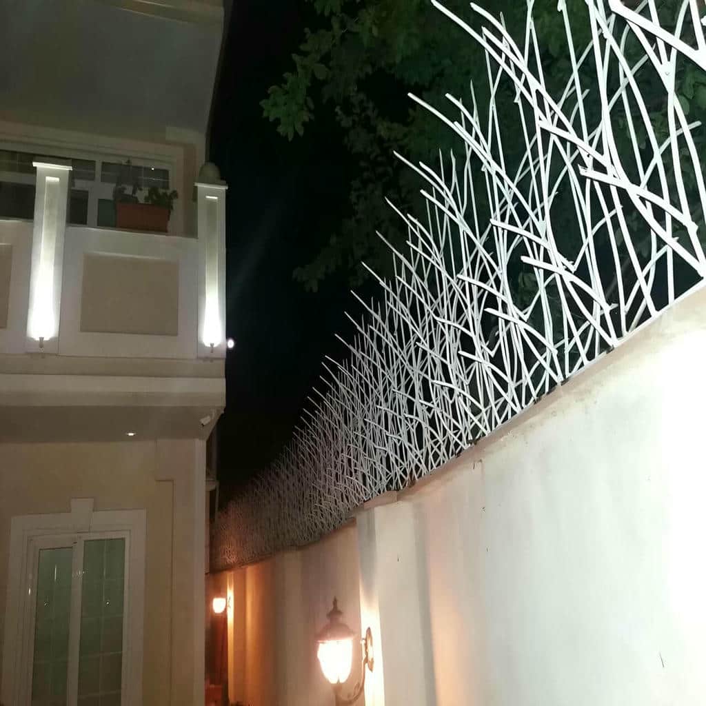 فروش حفاظ شاخ گوزنی دیوار ساختمان میلگرد نوک تیز در بندر انزلی