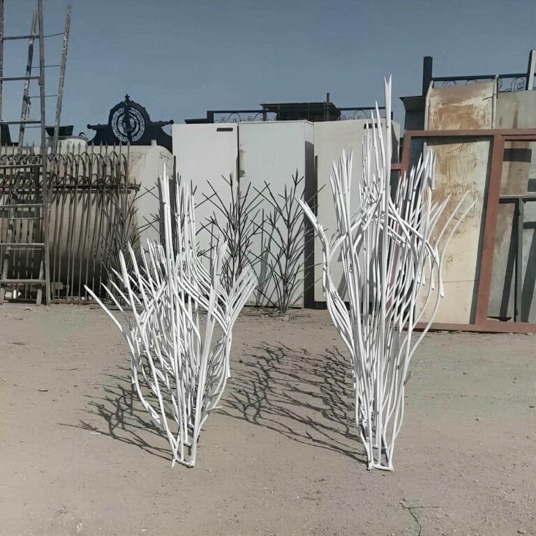 fence-wall-protection-deer-antler-spear-auq حفاظ شاخ گوزنی دیوار ساختمان در شهرکرد