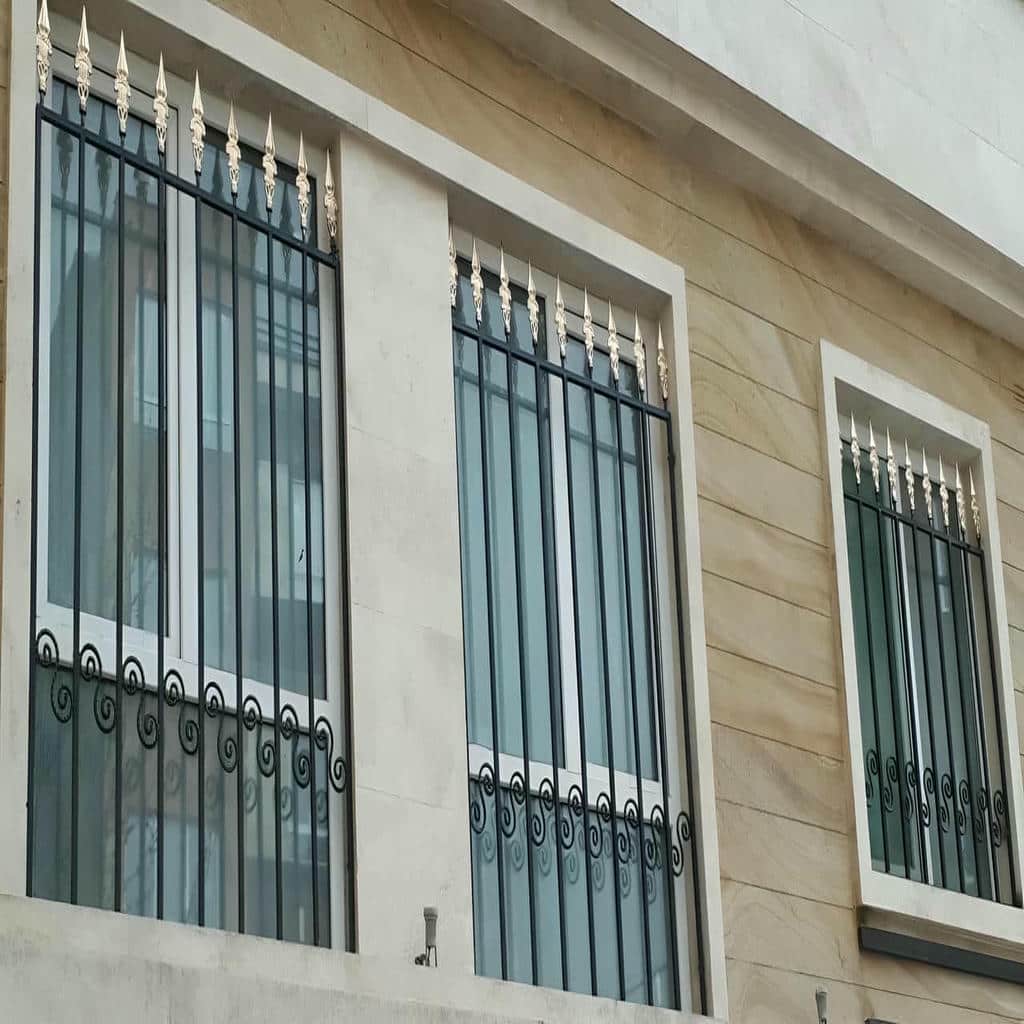 قیمت حفاظ پنجره فرفورژه کلاسیک در اراک