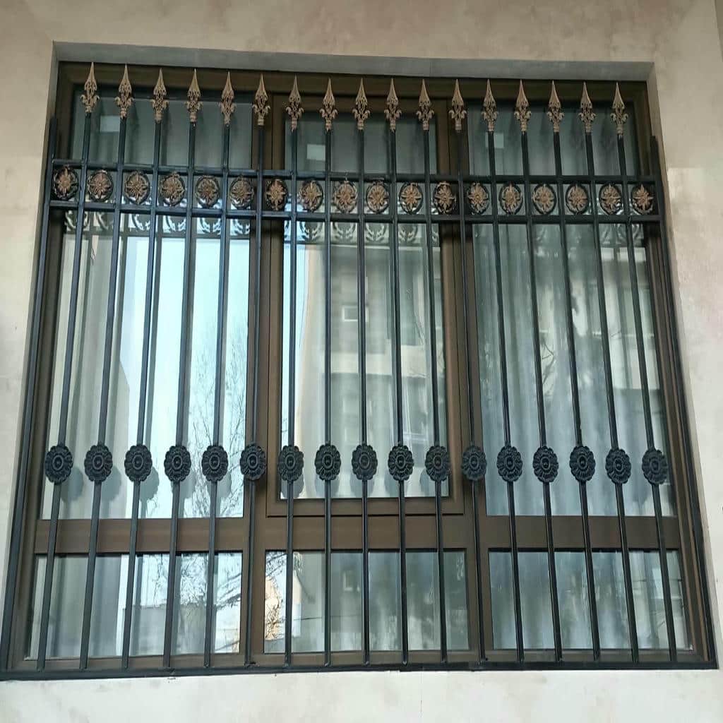حفاظ پنجره در ساوه