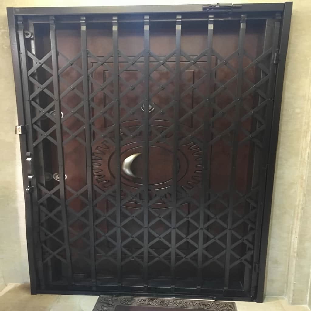 درب آکاردئونی با یراق محکم و کاربردی