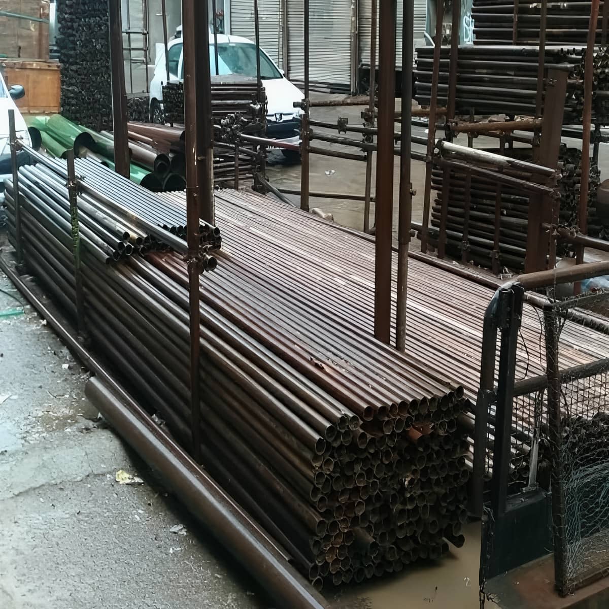 لوله داربست صنعتی برای پالایشگاه با مهاربندی ایمن لوله داربست صنعتی برای پالایشگاه با مهاربندی ایمن