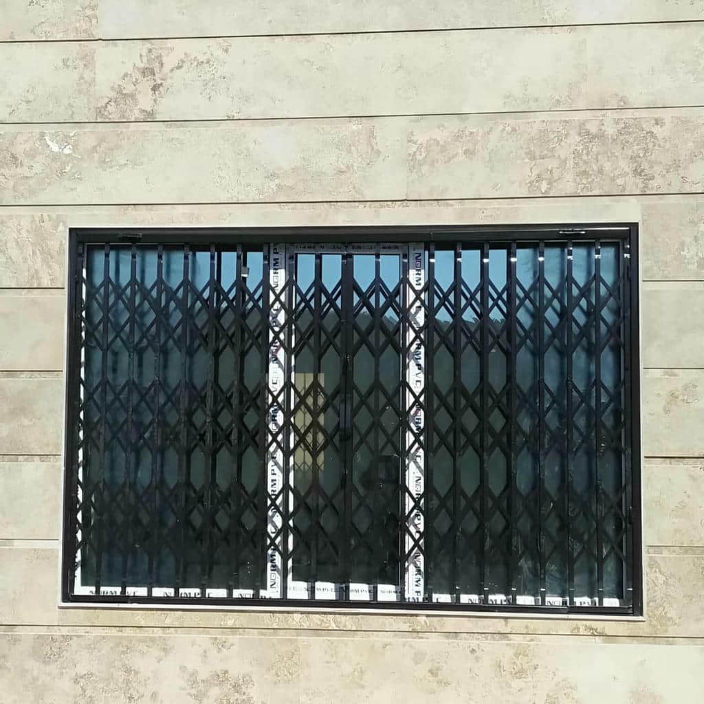 خدمات ساخت حفاظ آکاردئونی کم جا راهرو با ریل مقاوم