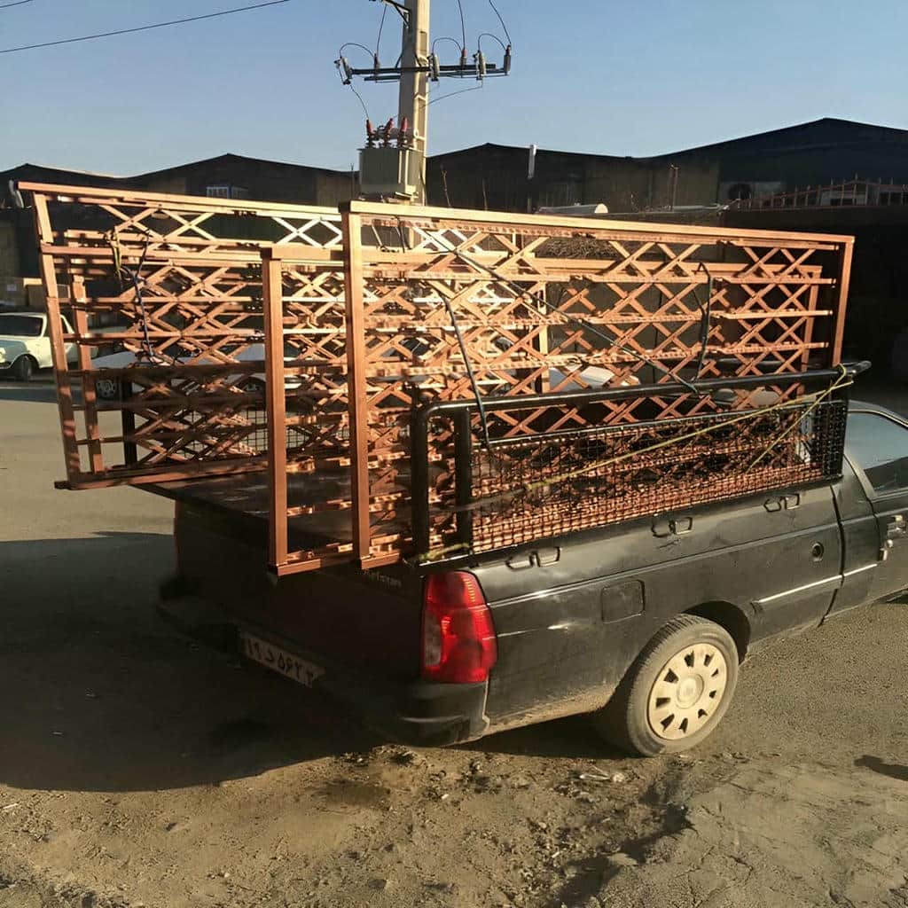 خدمات ساخت درب آکاردئونی شیک قفل دار با ریل مقاوم