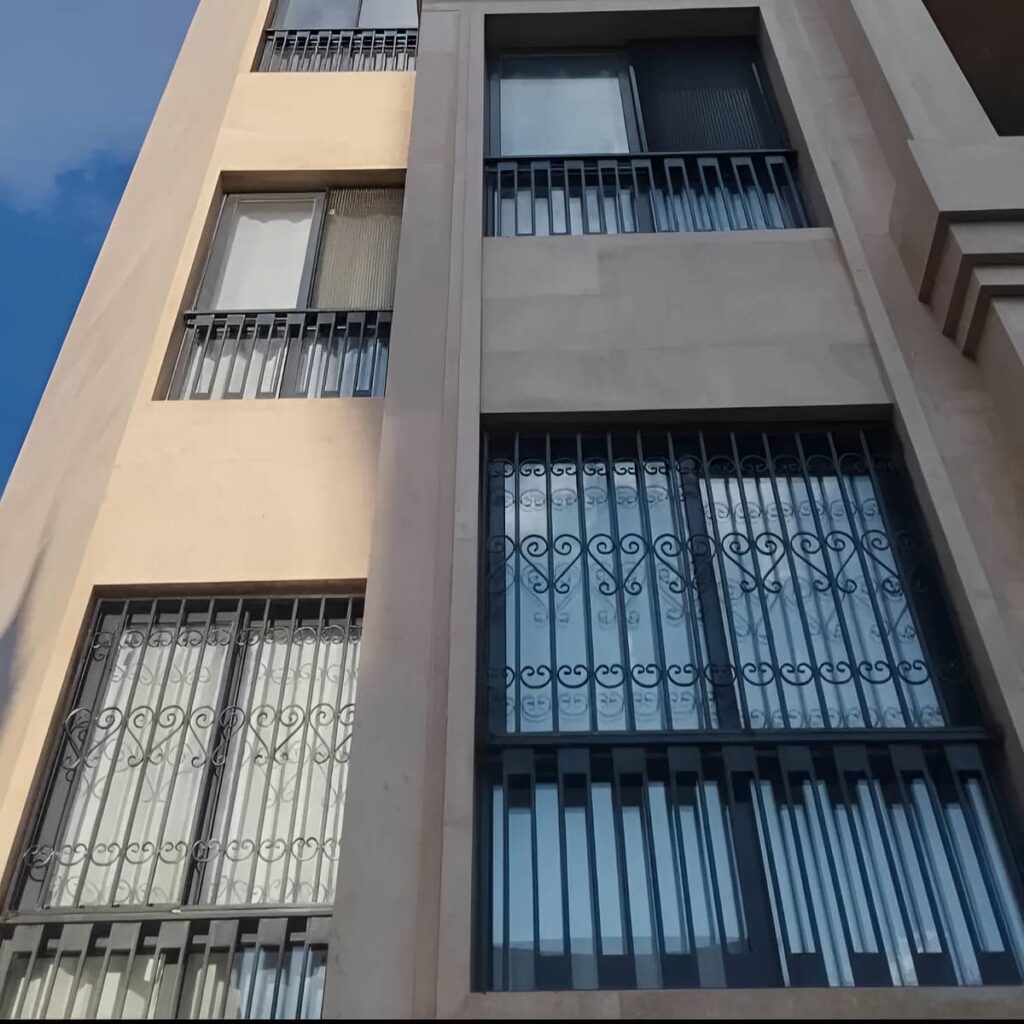قیمت حفاظ پنجره شیک قاب دار بر اساس سفارش