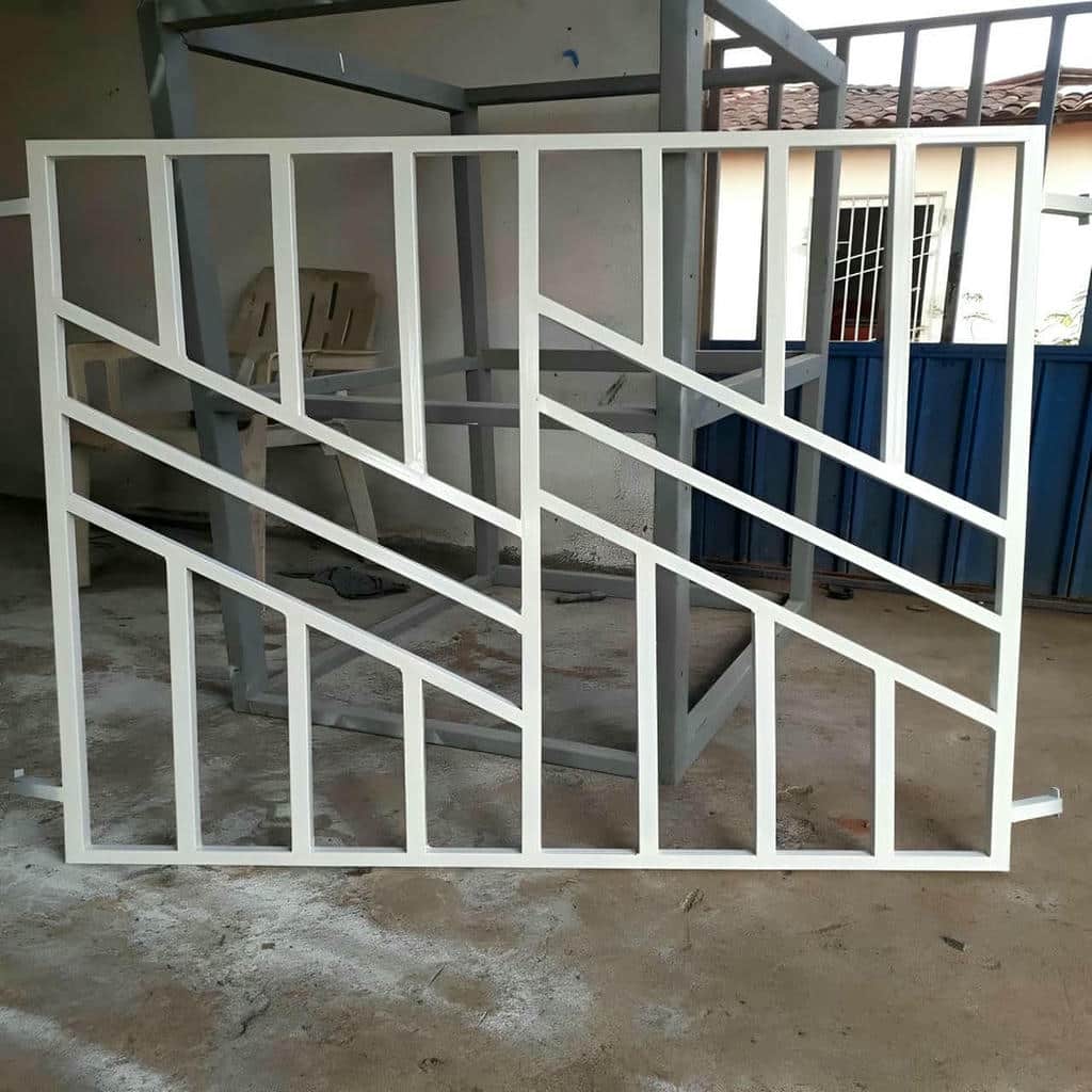 خرید حفاظ پنجره مدرن شبکه هندسی برای پنجره نما