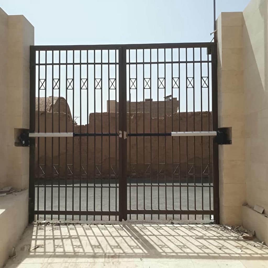 12 مدل جک درب دو لنگه لولایی