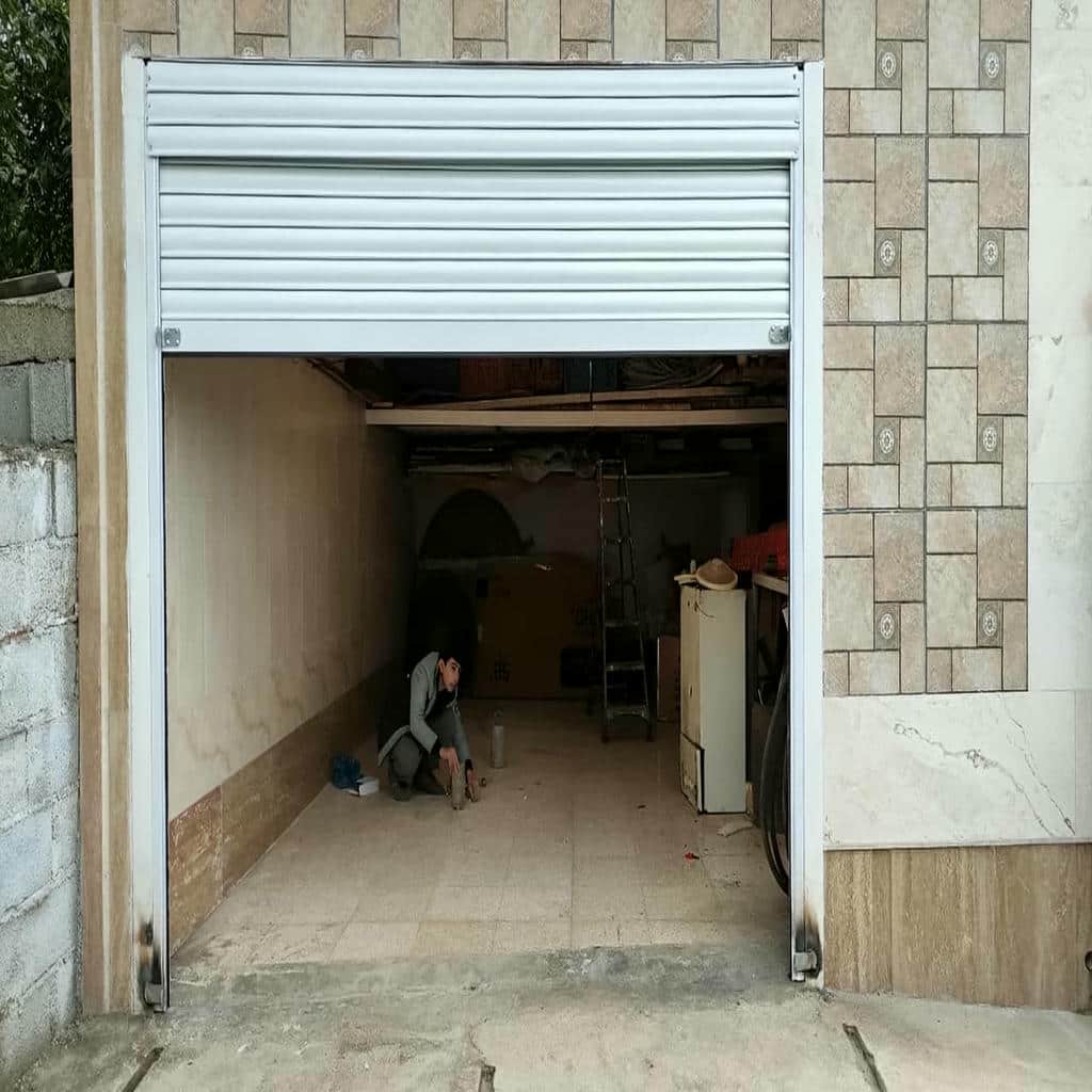 مزایای کرکره برقی در مقایسه با کرکره دستی
