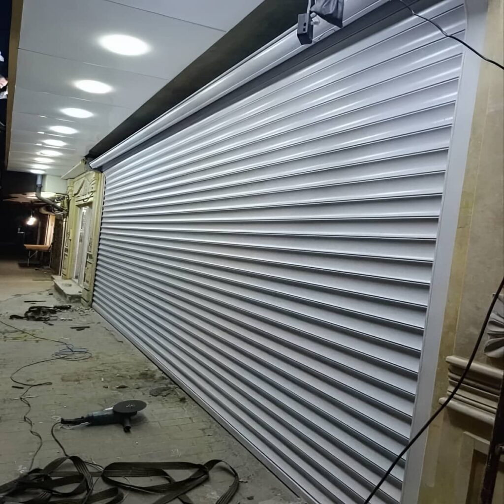 راهنمای محاسبه قیمت روز کرکره برقی