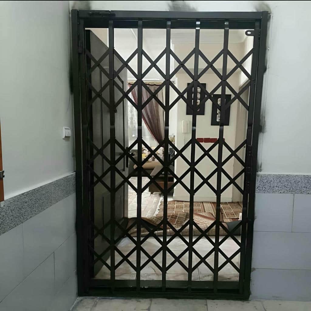 حفاظ ضربدری آکاردئونی با ریل مقاوم