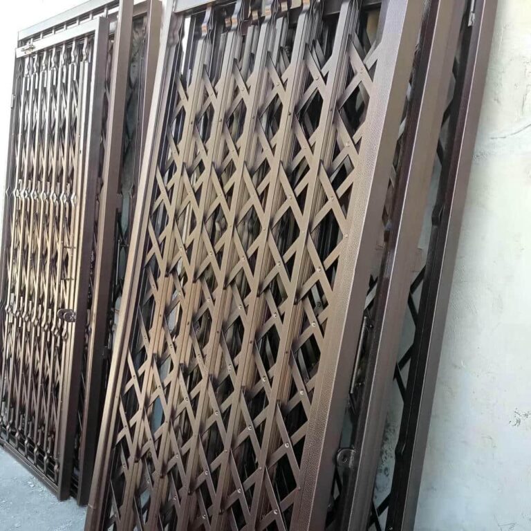 حفاظ درب ضد سرقت فلزی ورودی ساختمان حفاظ درب ضد سرقت فلزی ورودی ساختمان