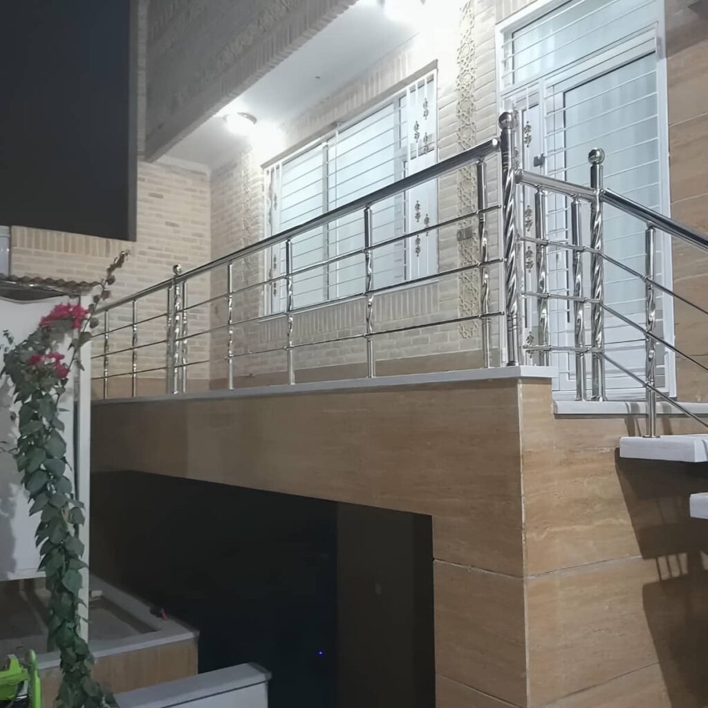 نرده مدرن بالکن مناسب تراس