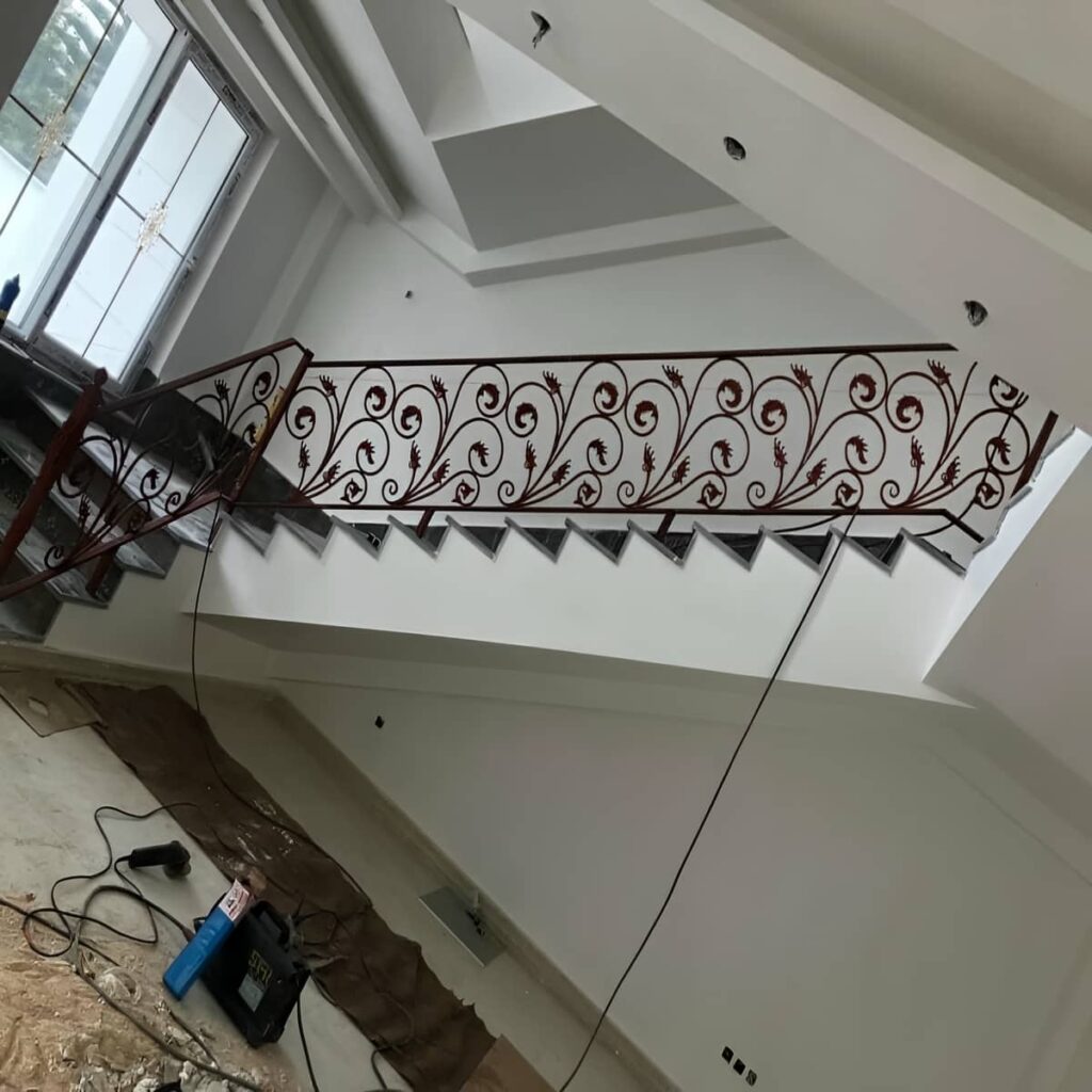 نرده فرفورژه راه پله مدل ظریف